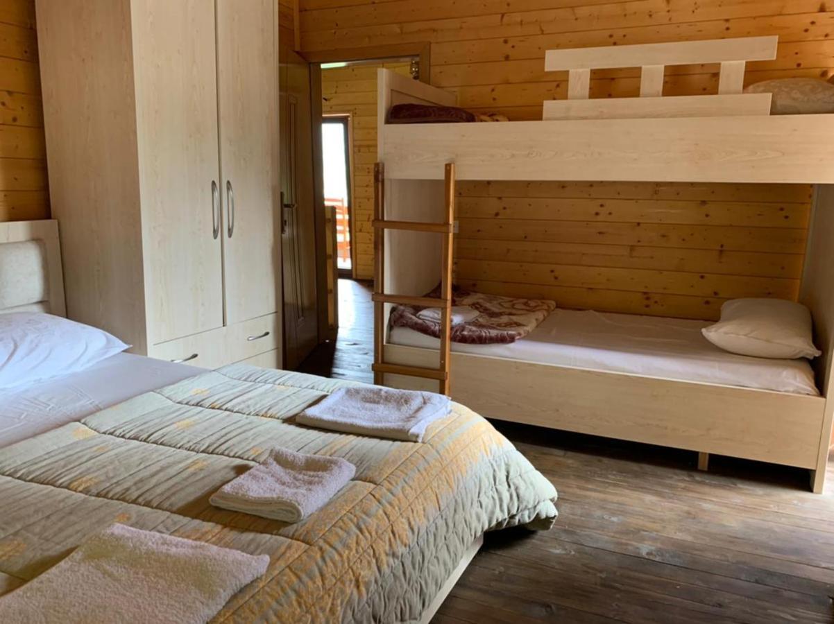 Guest House Valbone Eksteriør bilde